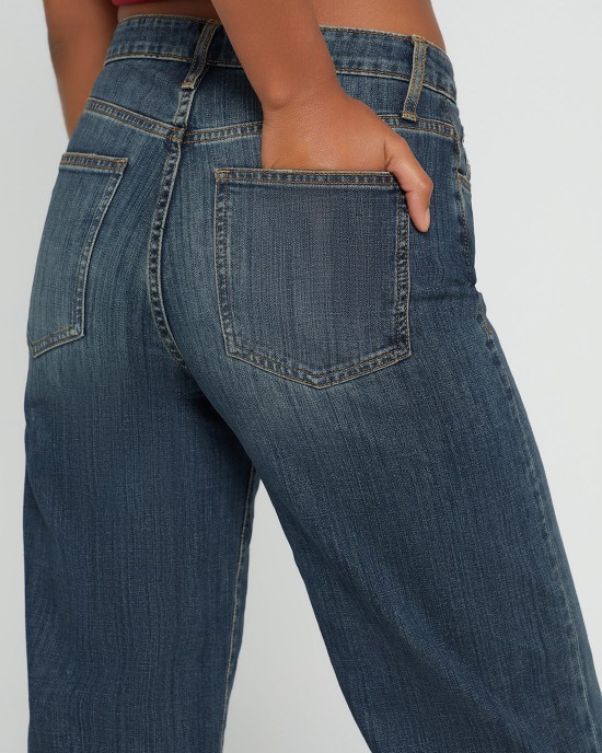 Eco High-Rise 90s Boyfriend Denim Jeans In Waterton Blue Wash Eco High-Rise 90s Boyfriend Denim Jeans In Waterton Blue Wash